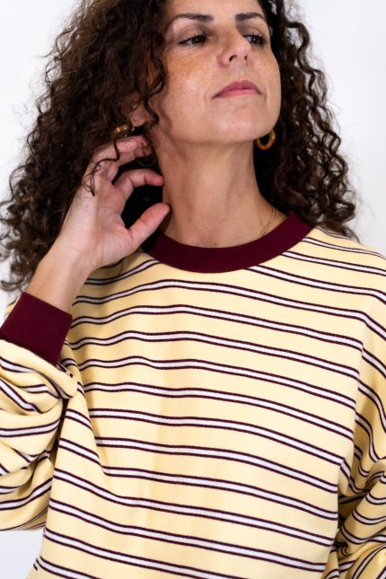 Sweatshirt Unissexo às Riscas – Amarelo e Bordeaux